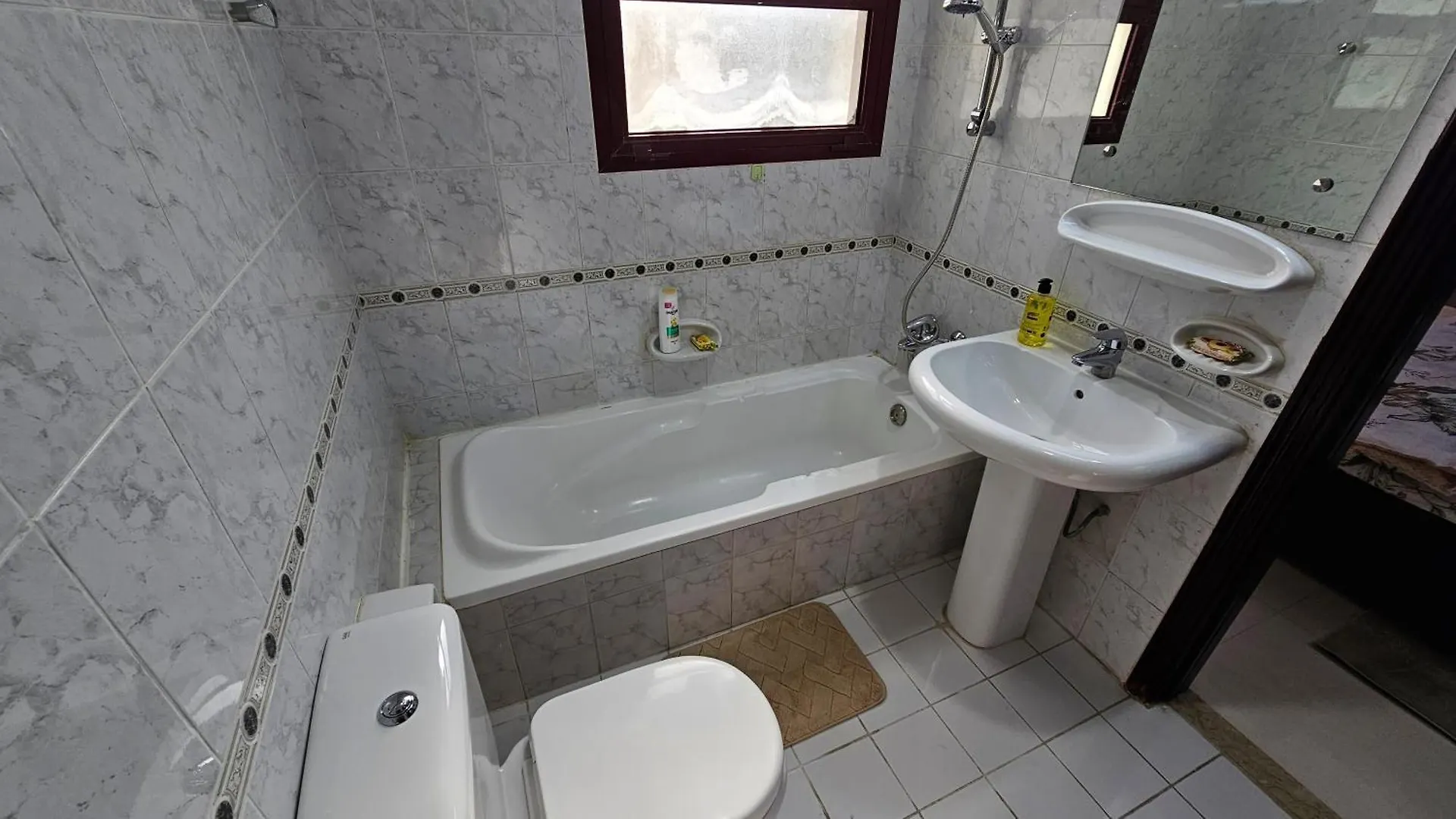 Elegant Villa Rooms In Dubai Near Airport الإمارات العربية المتحدة
